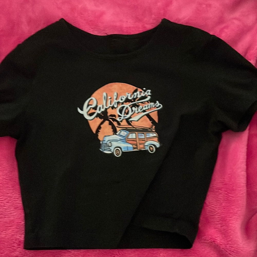 Cropped black baby tee